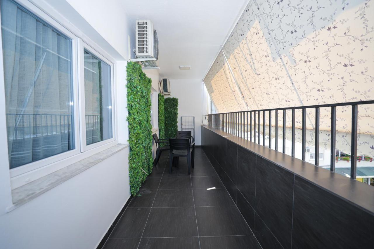 Miku Apartment -Outstanding Apartment At Taiwan Тирана Екстер'єр фото