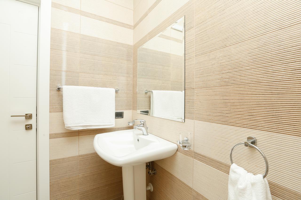 Miku Apartment -Outstanding Apartment At Taiwan Тирана Екстер'єр фото