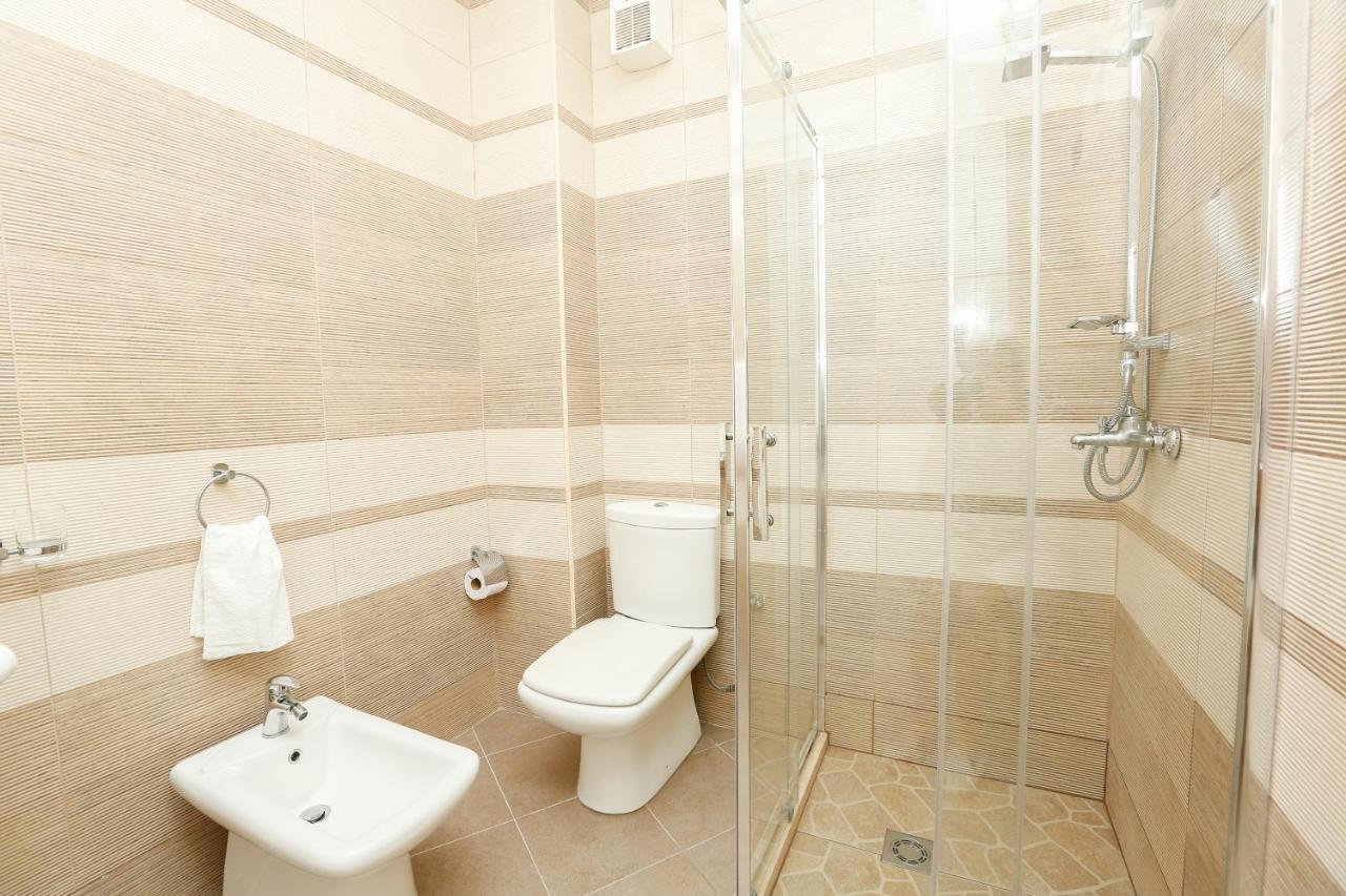 Miku Apartment -Outstanding Apartment At Taiwan Тирана Екстер'єр фото